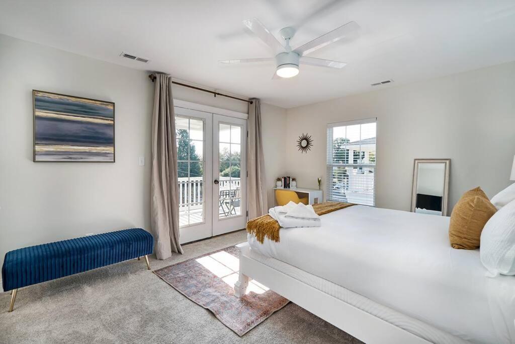 Luxurious Alberta Beach House W/ Historical Detail Hampton Kültér fotó